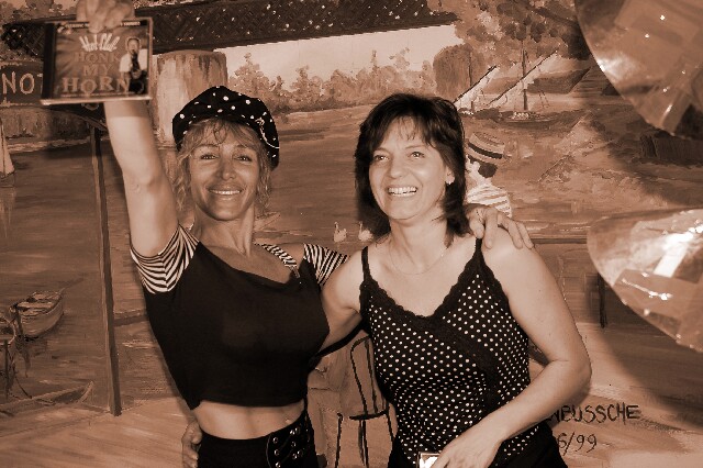 min 2006 10 29 guinguette mp 353 sepia
